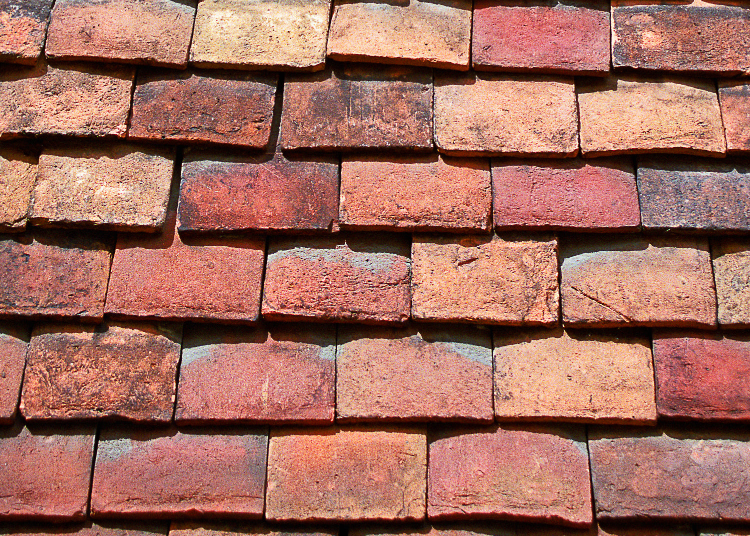 ped tiled roof without moss or greening having been cleaned with baticlean CR