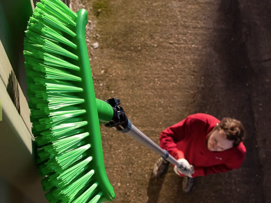 Professional Waterflow Broom - Telescopic Handle 3.3m