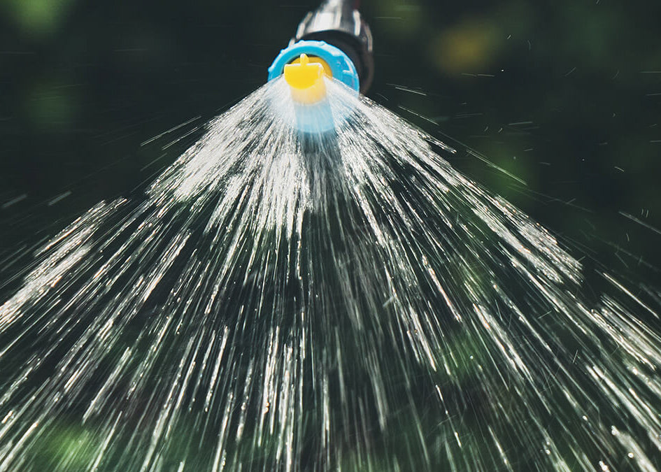 photo of the spray pattern for our anti drift sprayer nozzle for horticultural and moss killing liquids 